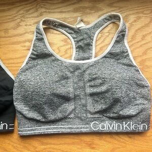 Calvin Klein Performance Large Sports Bras